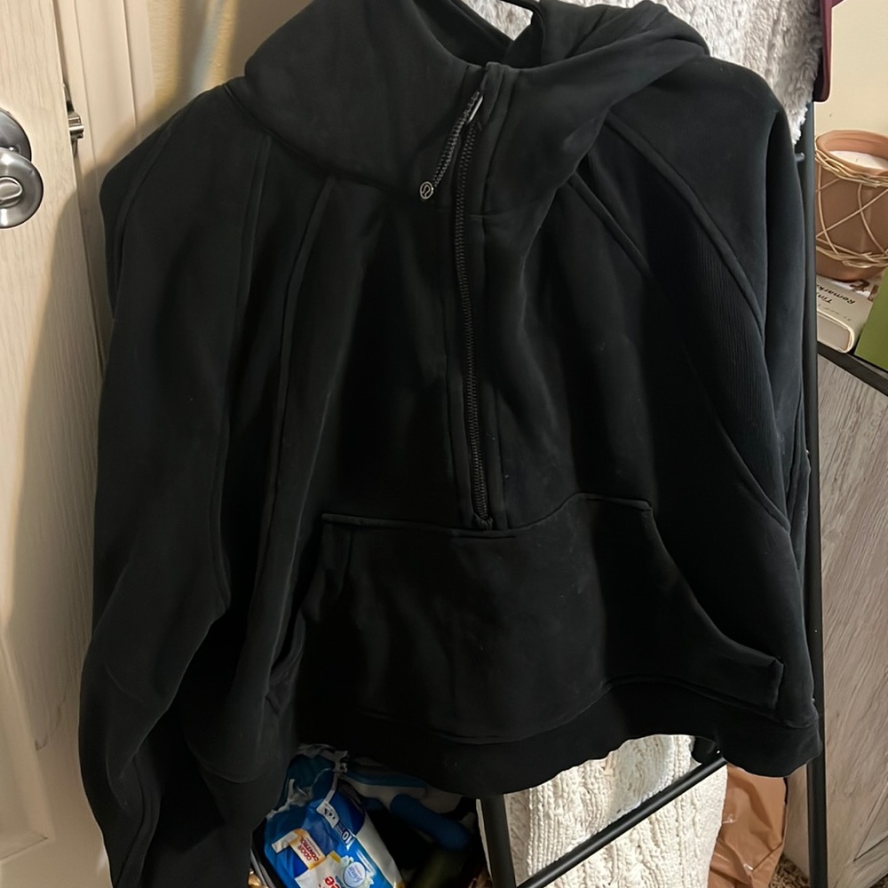 Black Lululemon scuba quarter zip
